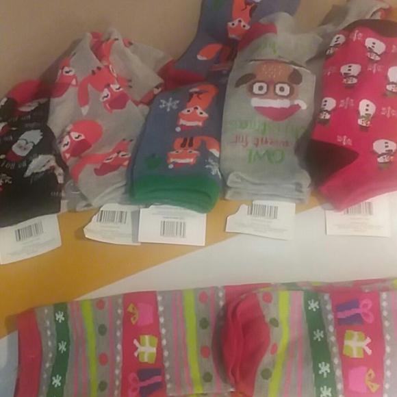 Bundle of Holiday Socks - Picture 8 of 9